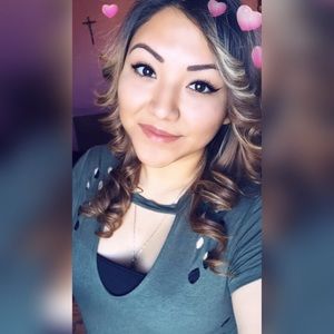 Meet your Posher, Becky